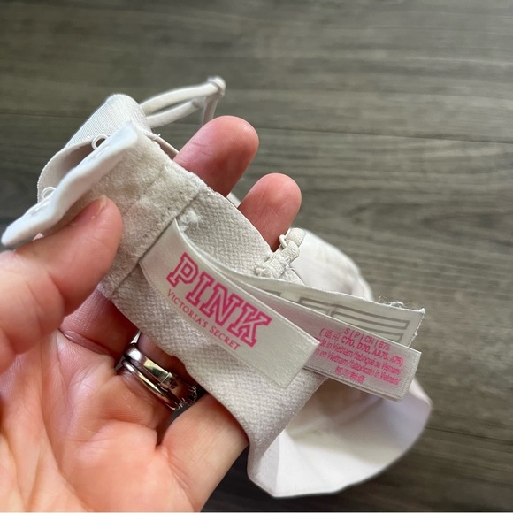 PINK by Victoria’s Secret Womens Cream Lacey Bralette Daisy Print Size Small - Picture 5 of 6